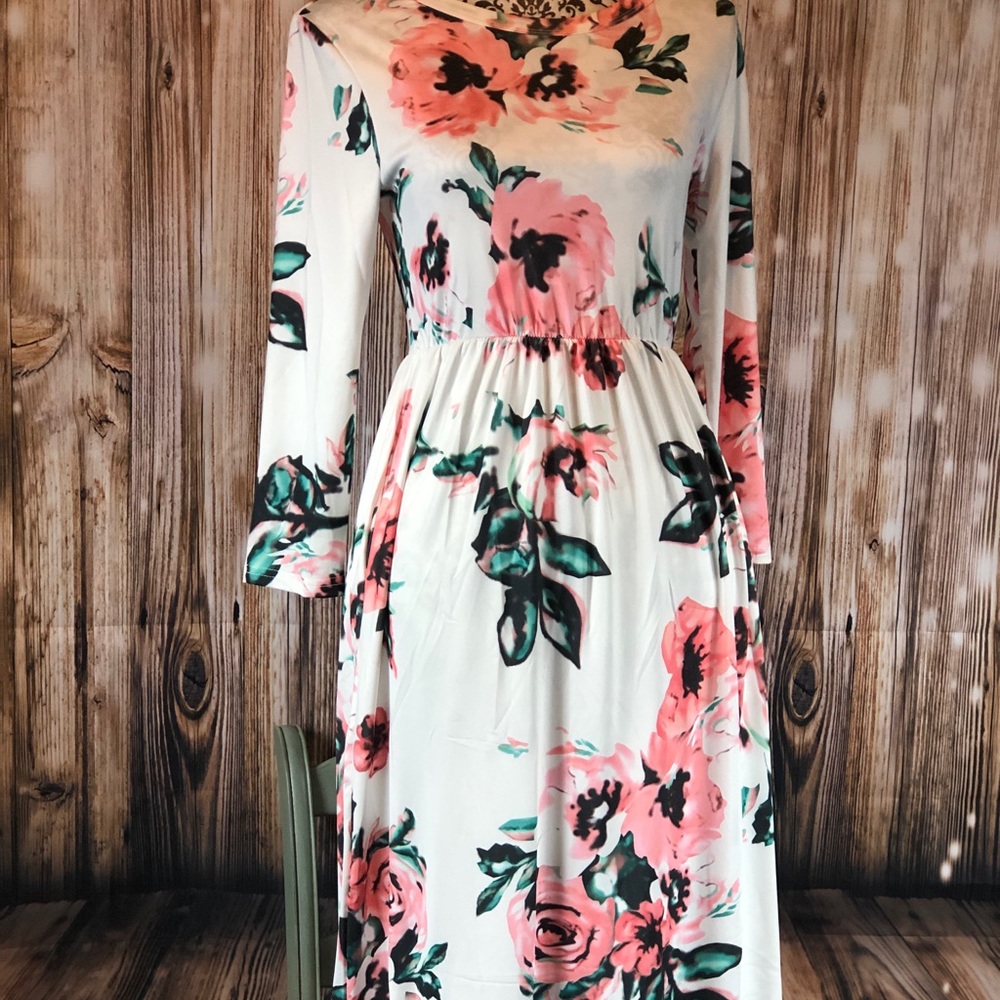 White Floral Printed Maxi Dress Various Size - Picture 2 of 8